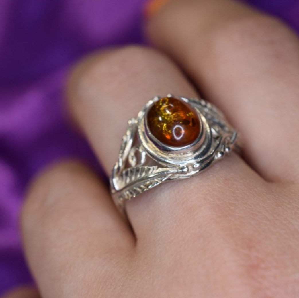 925 Sterling Silver Amber Ring Size 8.5